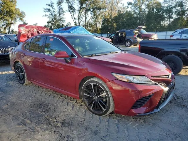 4T1B61HKXJU618693 2018 2018 Toyota Camry- Xse 4