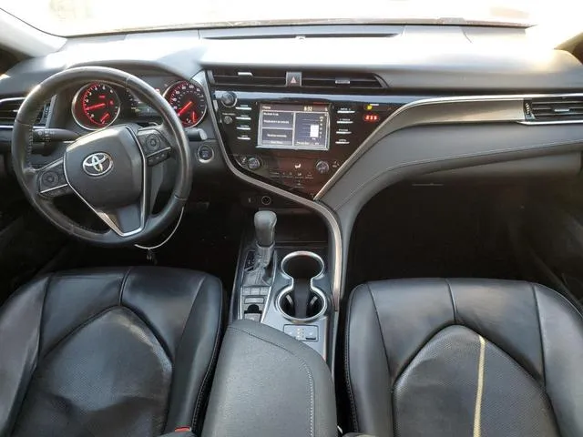 4T1B61HKXJU618693 2018 2018 Toyota Camry- Xse 8