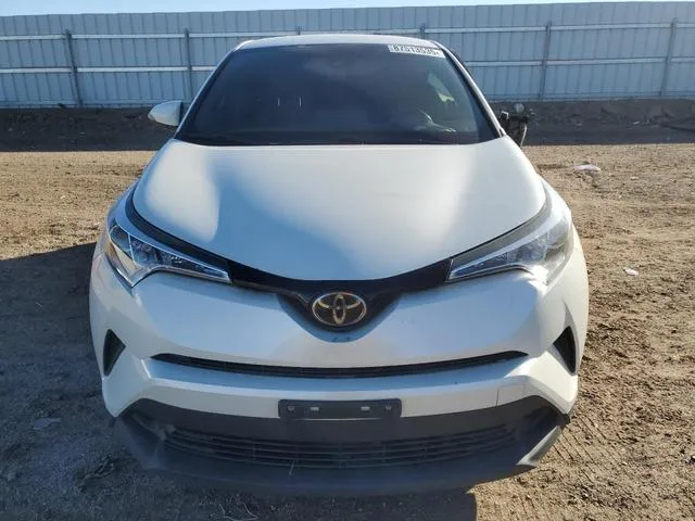 JTNKHMBX5K1029022 2019 2019 Toyota C-HR- Xle 5