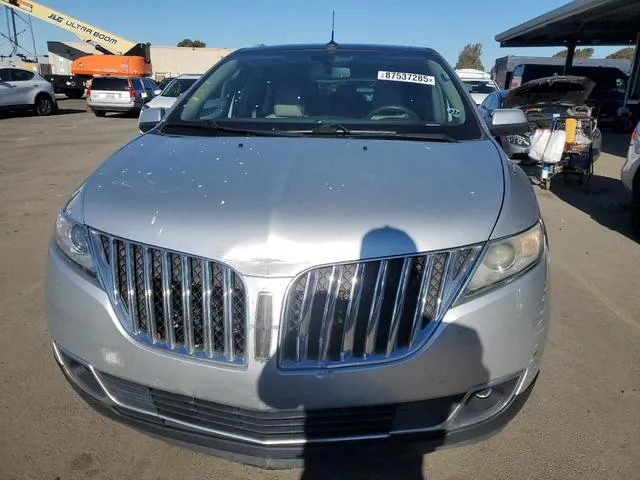 2LMDJ6JKXBBJ22755 2011 2011 Lincoln MKX 5