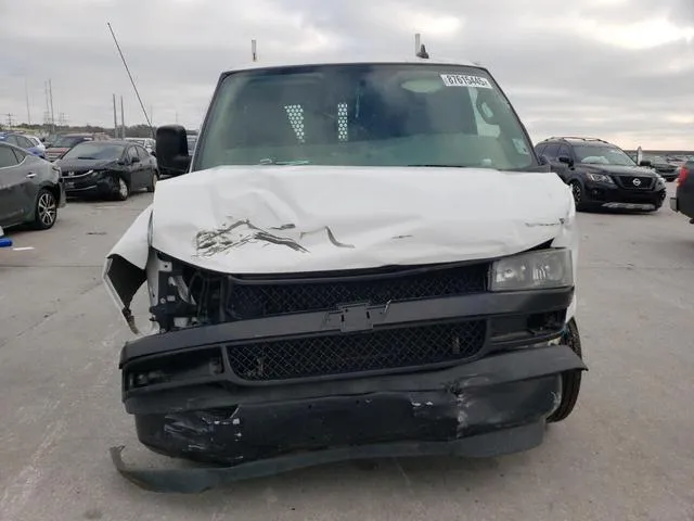 1GCWGAFP2K1363915 2019 2019 Chevrolet Express 5