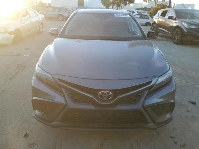 4T1G11AK3MU425921 2021 2021 Toyota Camry- SE 5