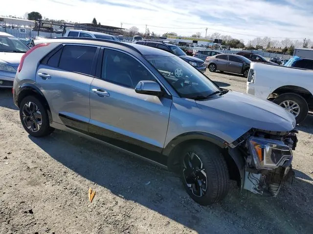 KNDCR3L10P5028841 2023 2023 KIA Niro- Wind 4