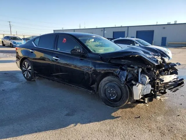 1N4BL4DV2NN366135 2022 2022 Nissan Altima- SV 4