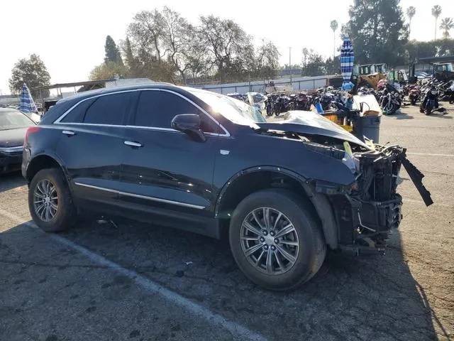 1GYKNCRS4JZ125039 2018 2018 Cadillac XT5- Luxury 4