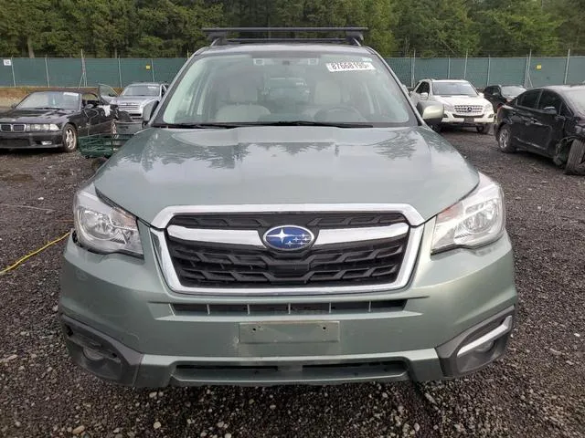 JF2SJAGC1JH577975 2018 2018 Subaru Forester- 2-5I Premium 5