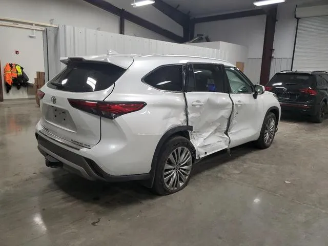 5TDKDRBH1PS003257 2023 2023 Toyota Highlander- L 3