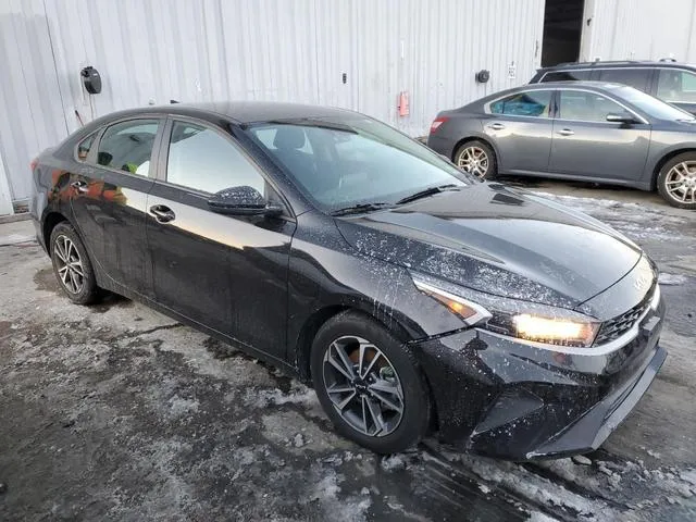 3KPF24AD2PE537127 2023 2023 KIA Forte- LX 4