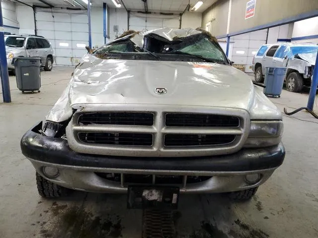 1B7HG38NX2S509746 2002 2002 Dodge Dakota- Quad Sport 5