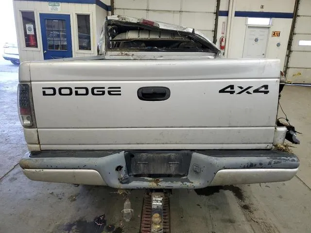 1B7HG38NX2S509746 2002 2002 Dodge Dakota- Quad Sport 6