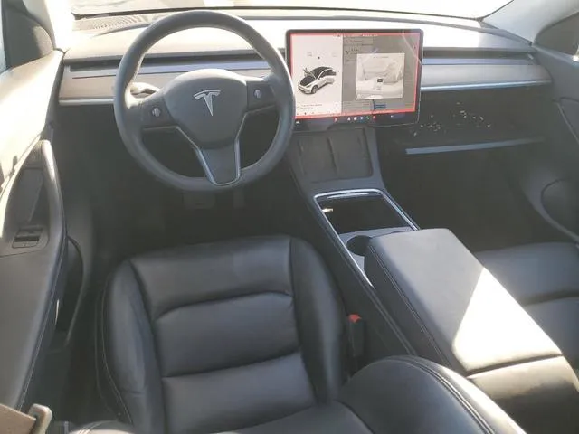 5YJYGDEE0MF207621 2021 2021 Tesla MODEL Y 8