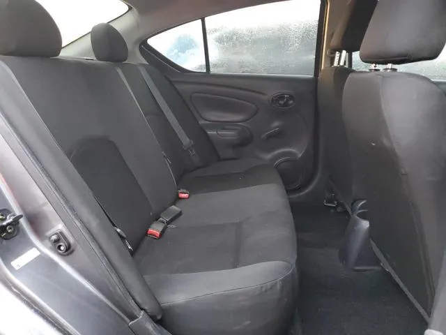 3N1CN7AP0JL813218 2018 2018 Nissan Versa- S 10