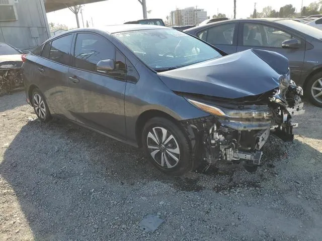 JTDKARFP5J3083777 2018 2018 Toyota Prius 4