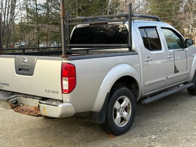 1N6AD07W66C441509 2006 2006 Nissan Frontier- Crew Cab Le 4