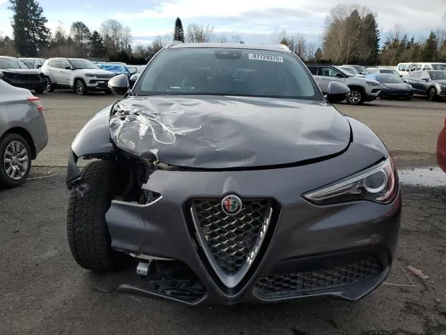 ZASFAKANXJ7B83288 2018 2018 Alfa Romeo Stelvio 5