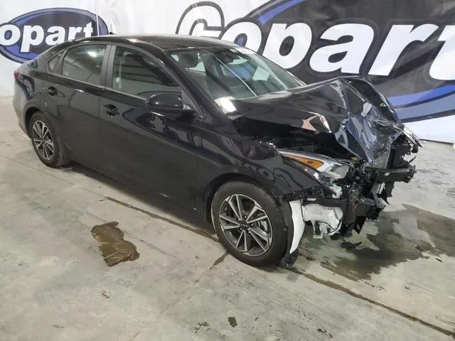 3KPF24AD4RE780568 2024 2024 KIA Forte- LX 4