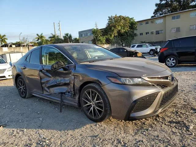 4T1G11AK8MU472233 2021 2021 Toyota Camry- SE 4