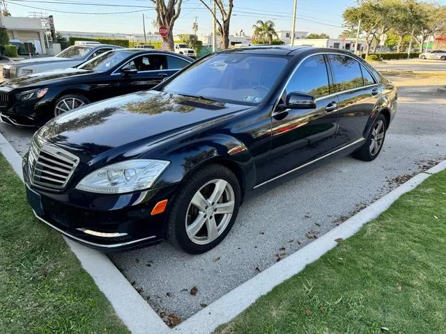 WDDNG9EB4DA530638 2013 2013 Mercedes-Benz S-Class- 550 4Matic 2