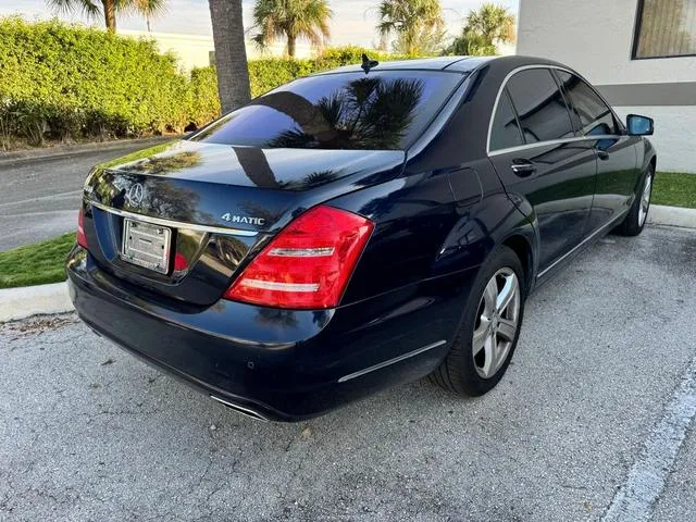 WDDNG9EB4DA530638 2013 2013 Mercedes-Benz S-Class- 550 4Matic 4