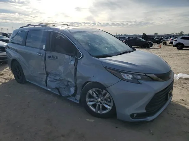 5TDCSKFC9PS101579 2023 2023 Toyota Sienna- Xse 4