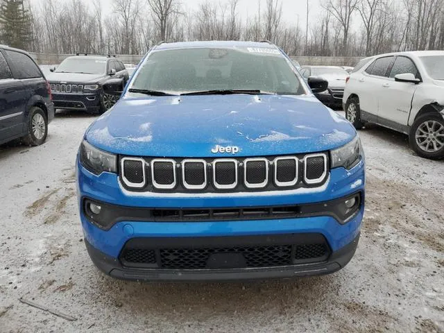 3C4NJDBB2NT126931 2022 2022 Jeep Compass- Latitude 5