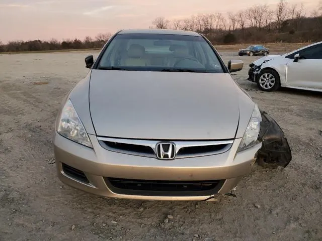 1HGCM56806A115245 2006 2006 Honda Accord- EX 5