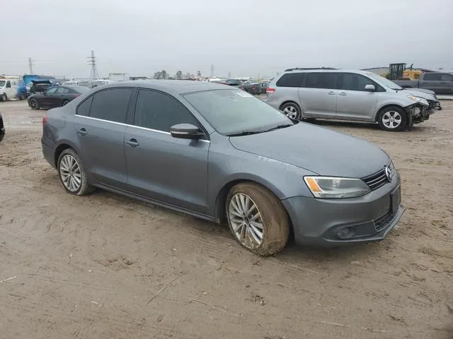 3VWLX7AJ6DM363184 2013 2013 Volkswagen Jetta- Sel 4