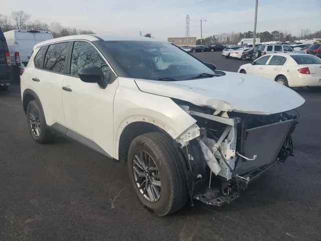 5N1BT3AB5NC711440 2022 2022 Nissan Rogue- S 4