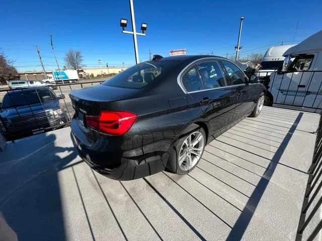 WBA8D9C52JEM33923 2018 2018 BMW 3 Series- 330 XI 4