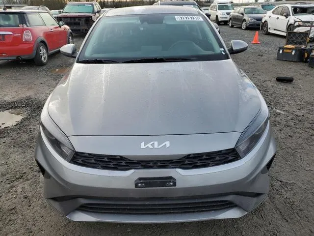 3KPF24AD5RE784368 2024 2024 KIA Forte- LX 5