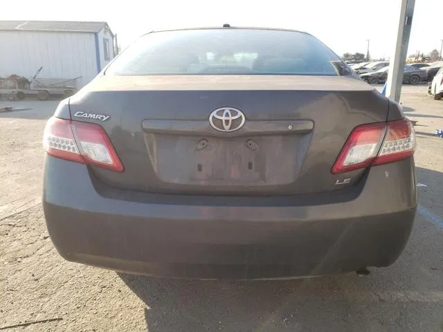 4T1BF3EK1BU186058 2011 2011 Toyota Camry- Base 6