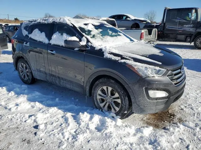 5XYZU3LB1GG374762 2016 2016 Hyundai Santa Fe 4