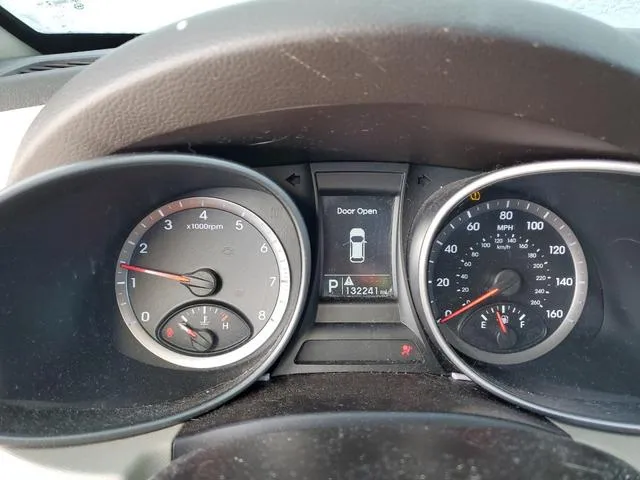 5XYZU3LB1GG374762 2016 2016 Hyundai Santa Fe 9