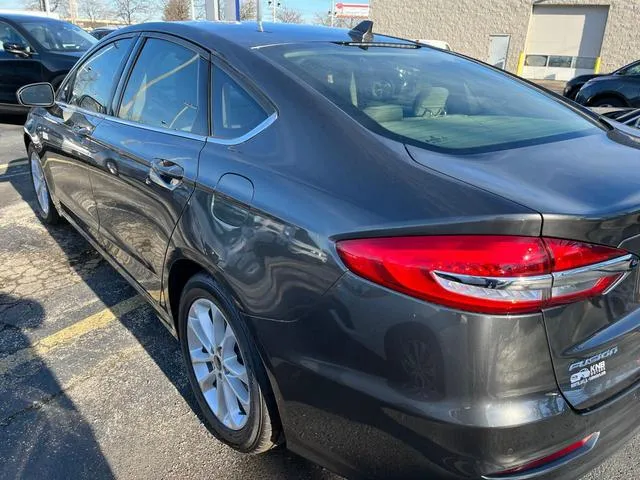 3FA6P0HD4KR128988 2019 2019 Ford Fusion- SE 3