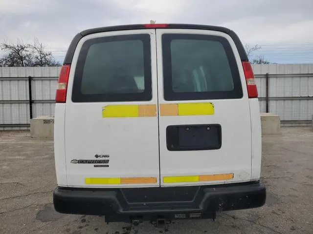 1GCWGFCB0C1117128 2012 2012 Chevrolet Express 6