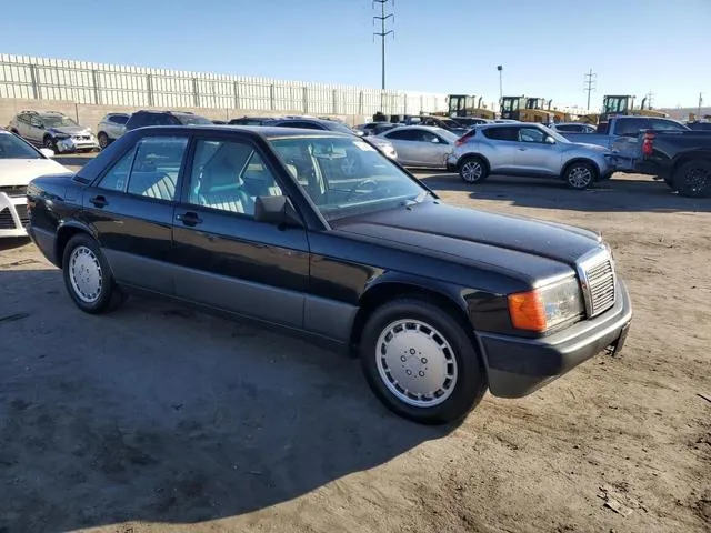 WDBDA29D6LF724825 1990 1990 Mercedes-Benz 190- E 2-6 4