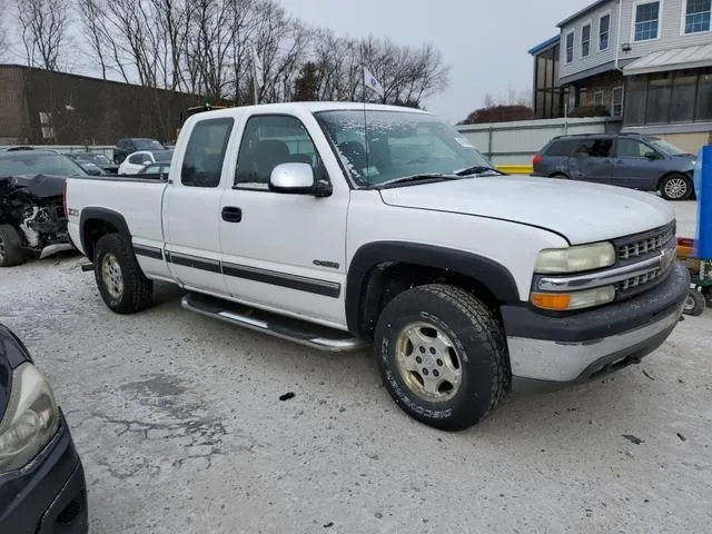 2GCEK19T221379366 2002 2002 Chevrolet Silverado- K1500 4