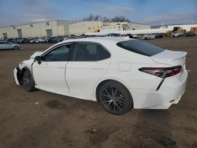 4T1G11BK4NU067888 2022 2022 Toyota Camry- SE 2