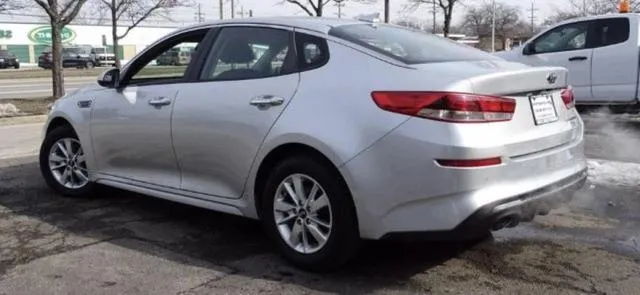 5XXGT4L34KG280770 2019 2019 KIA Optima- LX 3