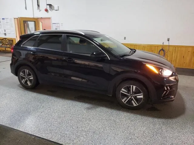 KNDCB3LCXN5547575 2022 2022 KIA Niro- LX 4