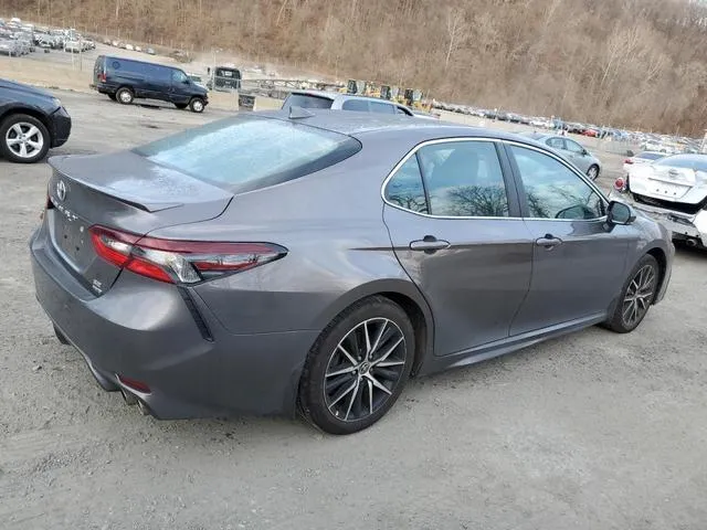 4T1T11BK1MU024395 2021 2021 Toyota Camry- SE 3