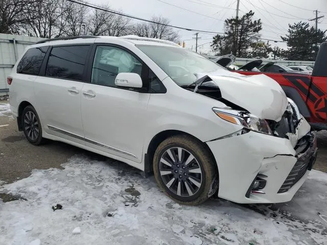 5TDYZ3DC1LS029135 2020 2020 Toyota Sienna- Xle 4