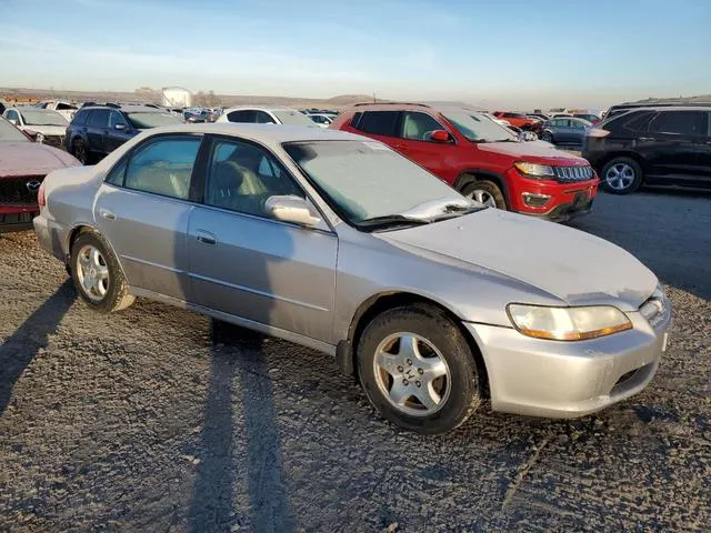 1HGCG1656WA072407 1998 1998 Honda Accord- EX 4