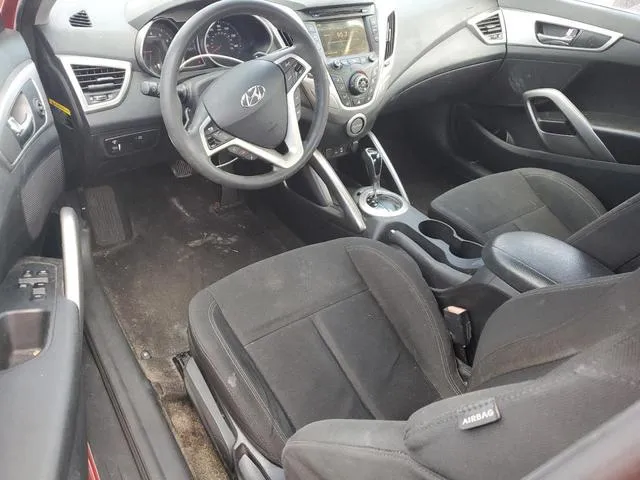 KMHTC6AD8GU299566 2016 2016 Hyundai Veloster 8