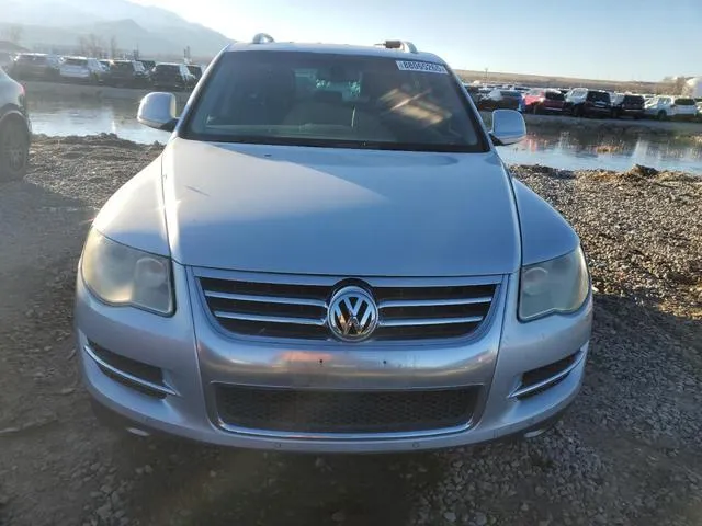 WVGCB77L98D041789 2008 2008 Volkswagen Touareg- V8 5