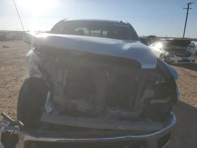 1N6AA1E65JN537971 2018 2018 Nissan Titan- SV 5