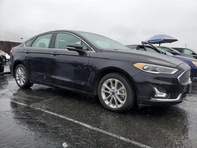 3FA6P0SU0KR175010 2019 2019 Ford Fusion- Titanium 4