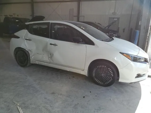 1N4CZ1CV3RC551945 2024 2024 Nissan Leaf- Sv Plus 4