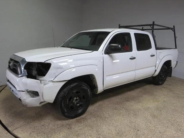 5TFJX4CN9FX052399 2015 2015 Toyota Tacoma- Double Cab 2