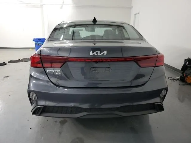 3KPF24AD1NE463826 2022 2022 KIA Forte- FE 6